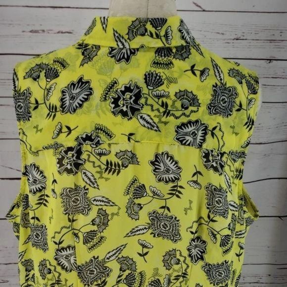 Attention Yellow & Black Floral Sleeveless blouse - Picture 5 of 8